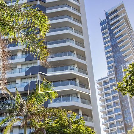 Baronnet Apartments Gold Coast Exterior photo