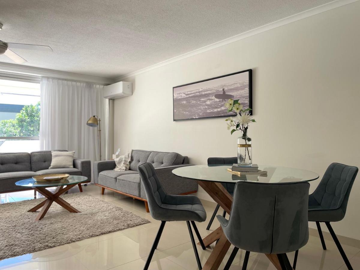 Baronnet Apartments Gold Coast Exterior photo