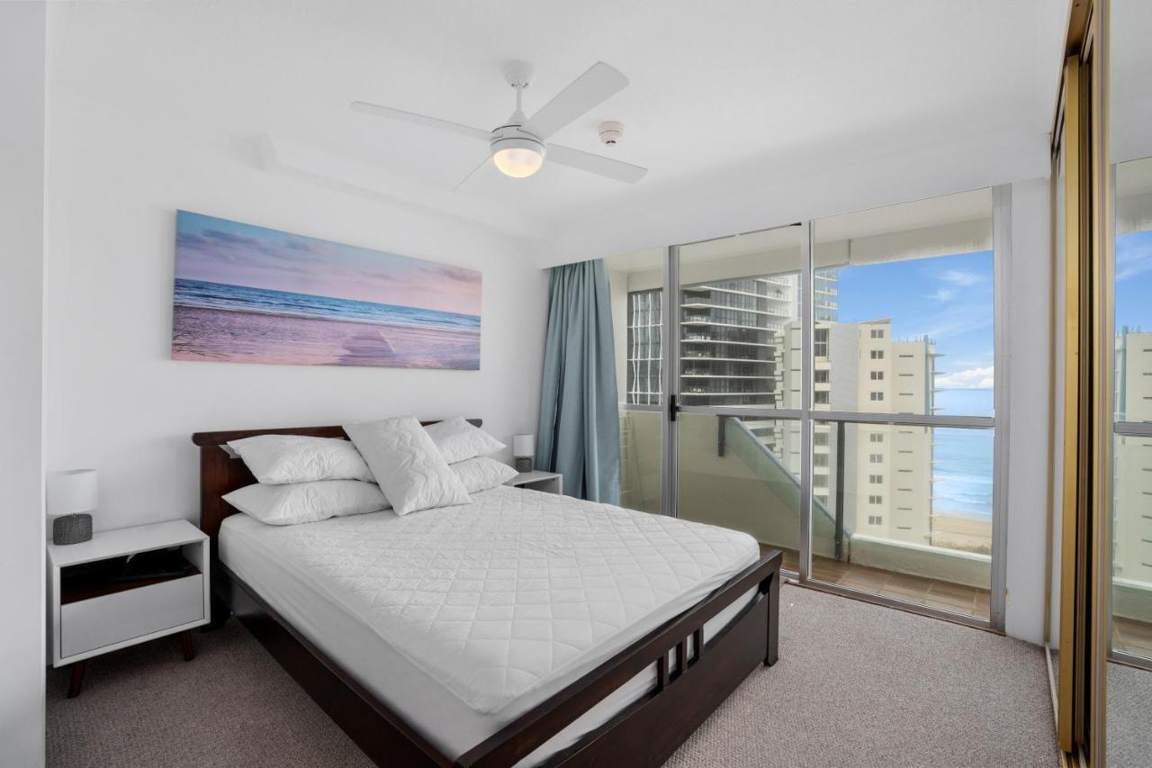 Baronnet Apartments Gold Coast Exterior photo