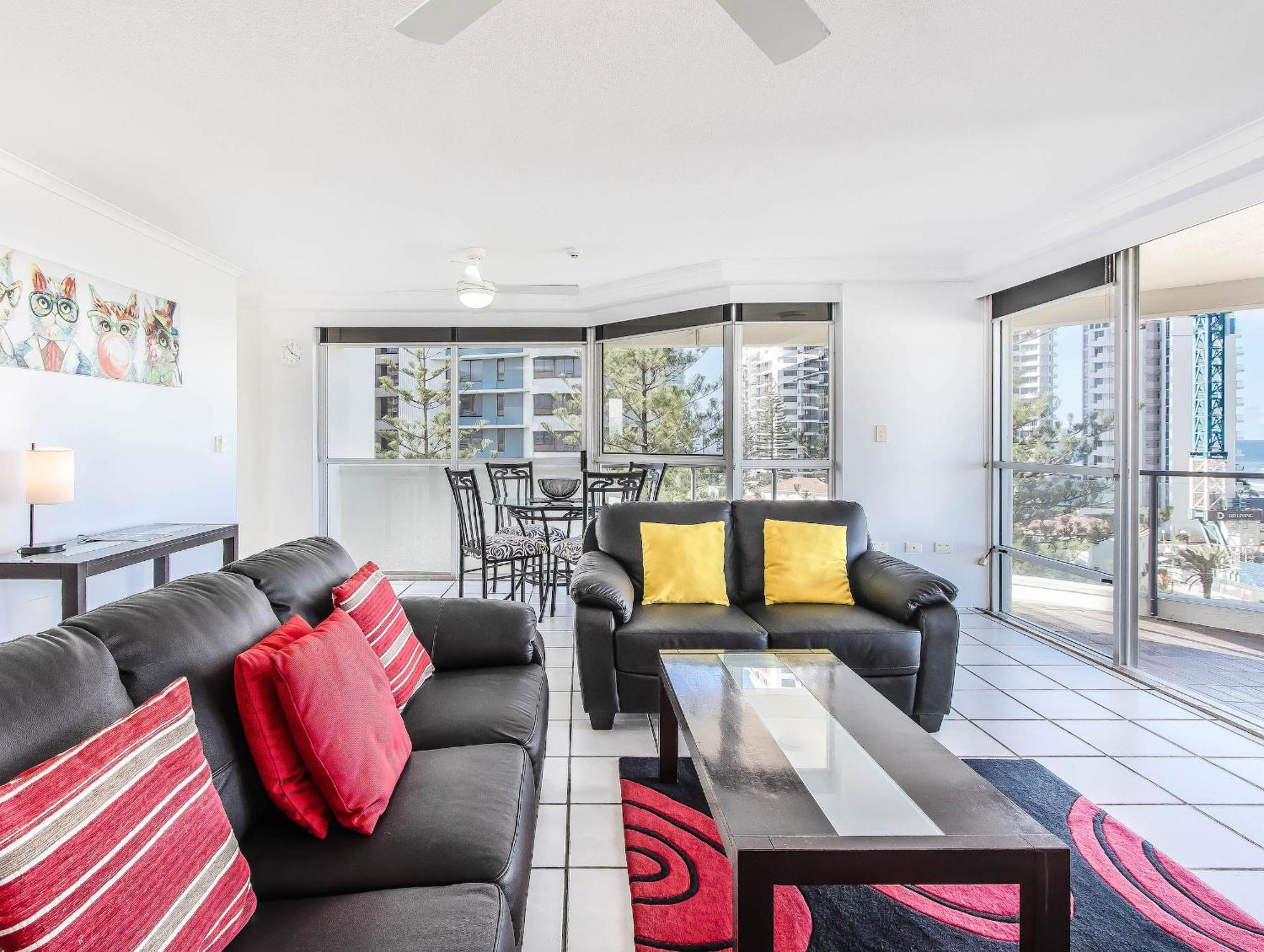 Baronnet Apartments Gold Coast Exterior photo