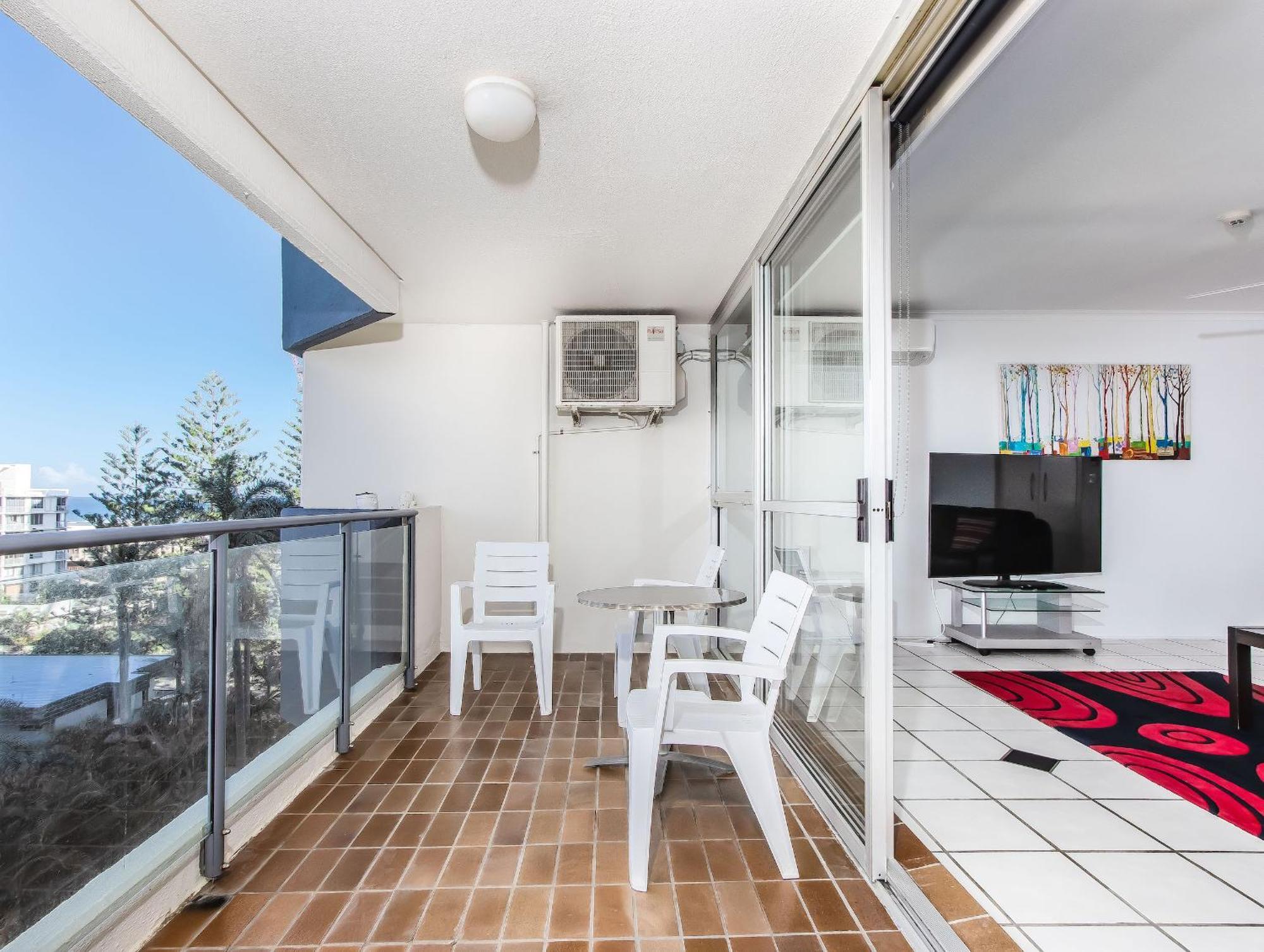 Baronnet Apartments Gold Coast Exterior photo