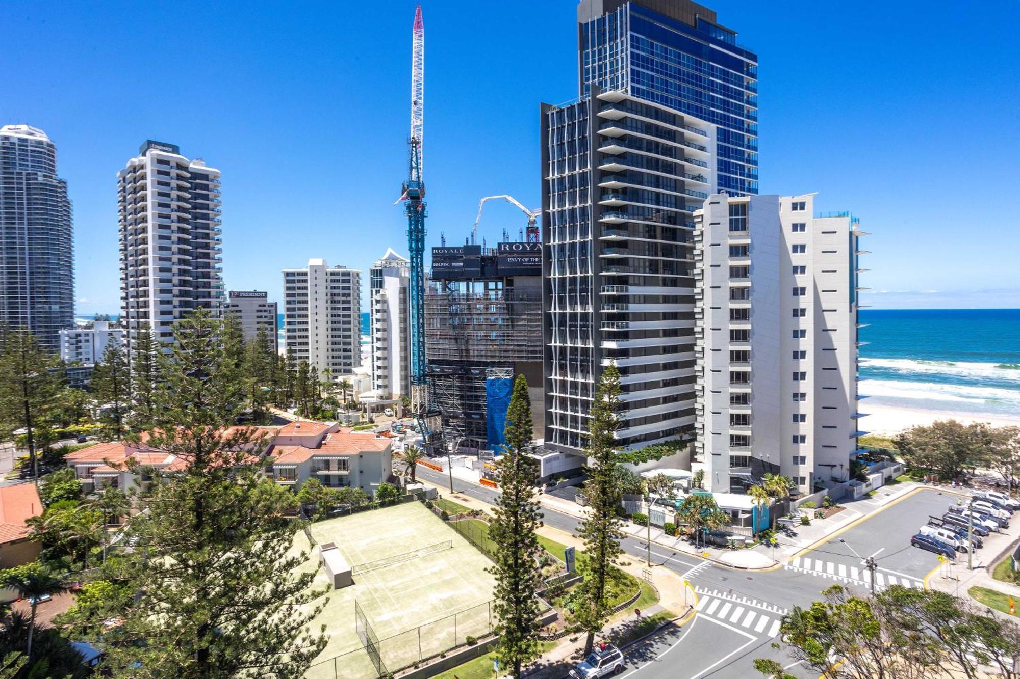 Baronnet Apartments Gold Coast Exterior photo