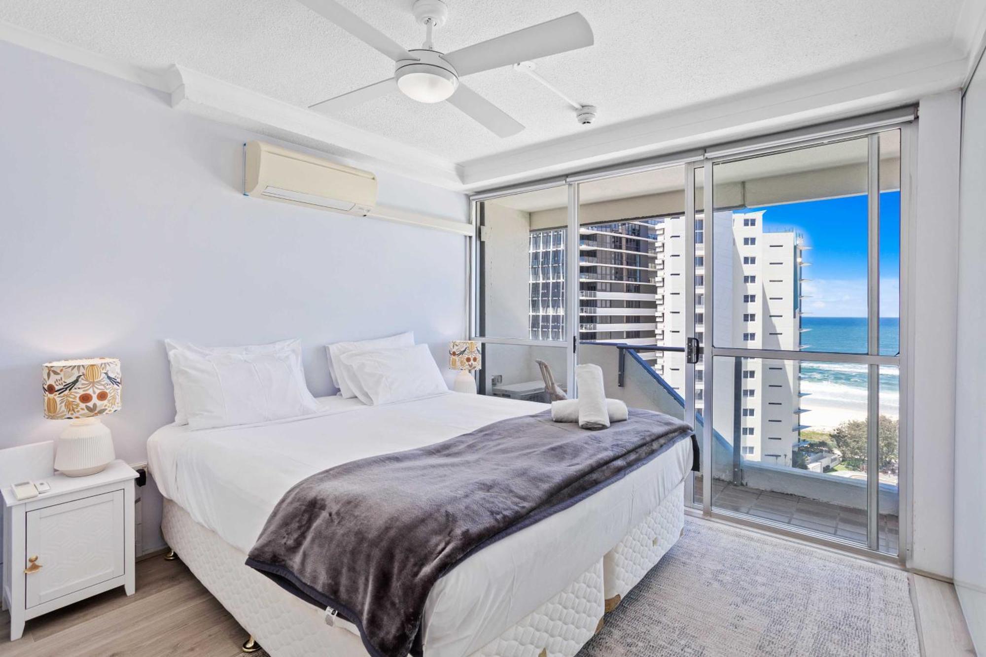 Baronnet Apartments Gold Coast Exterior photo
