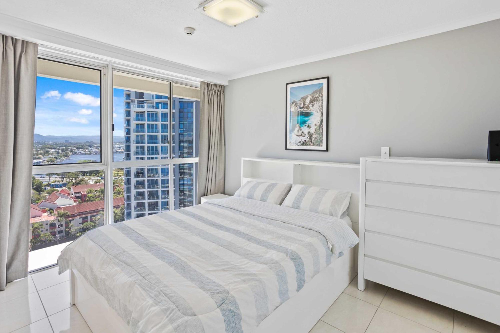 Baronnet Apartments Gold Coast Exterior photo